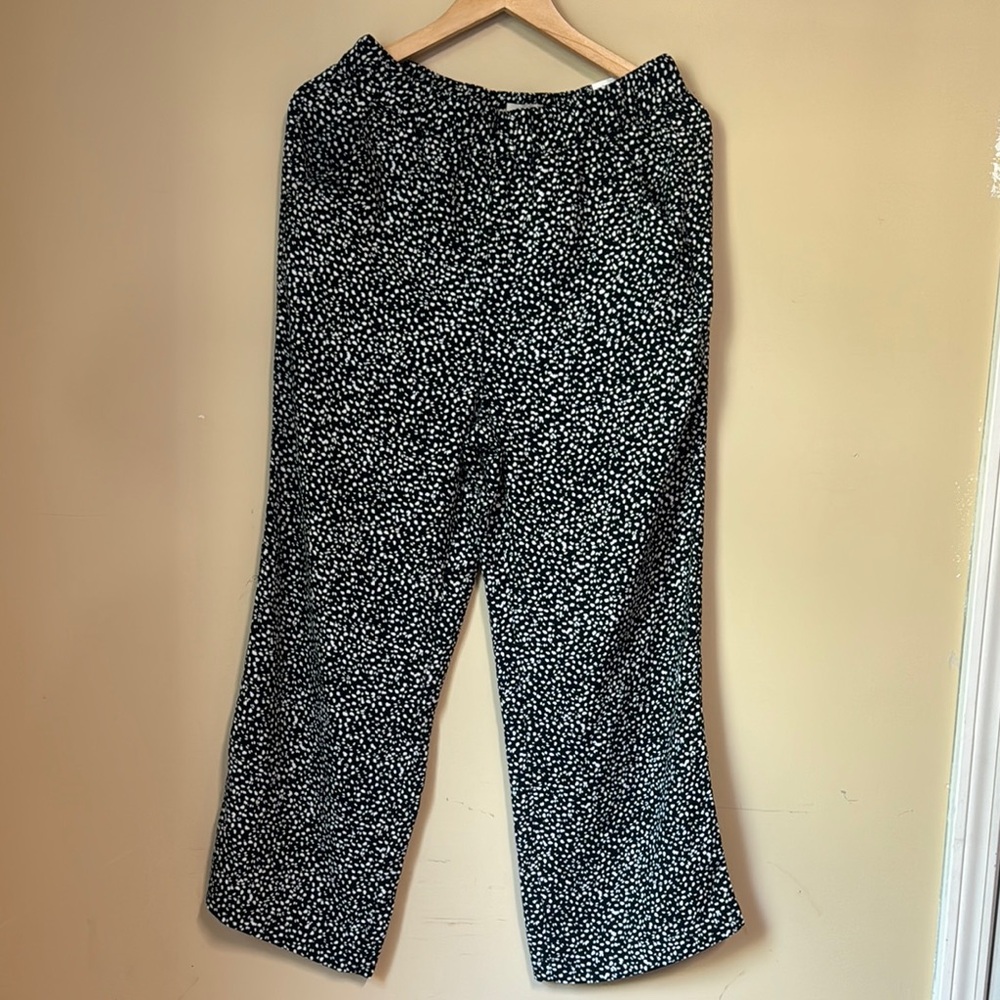 Women's Black and White wide leg Patterned Pants